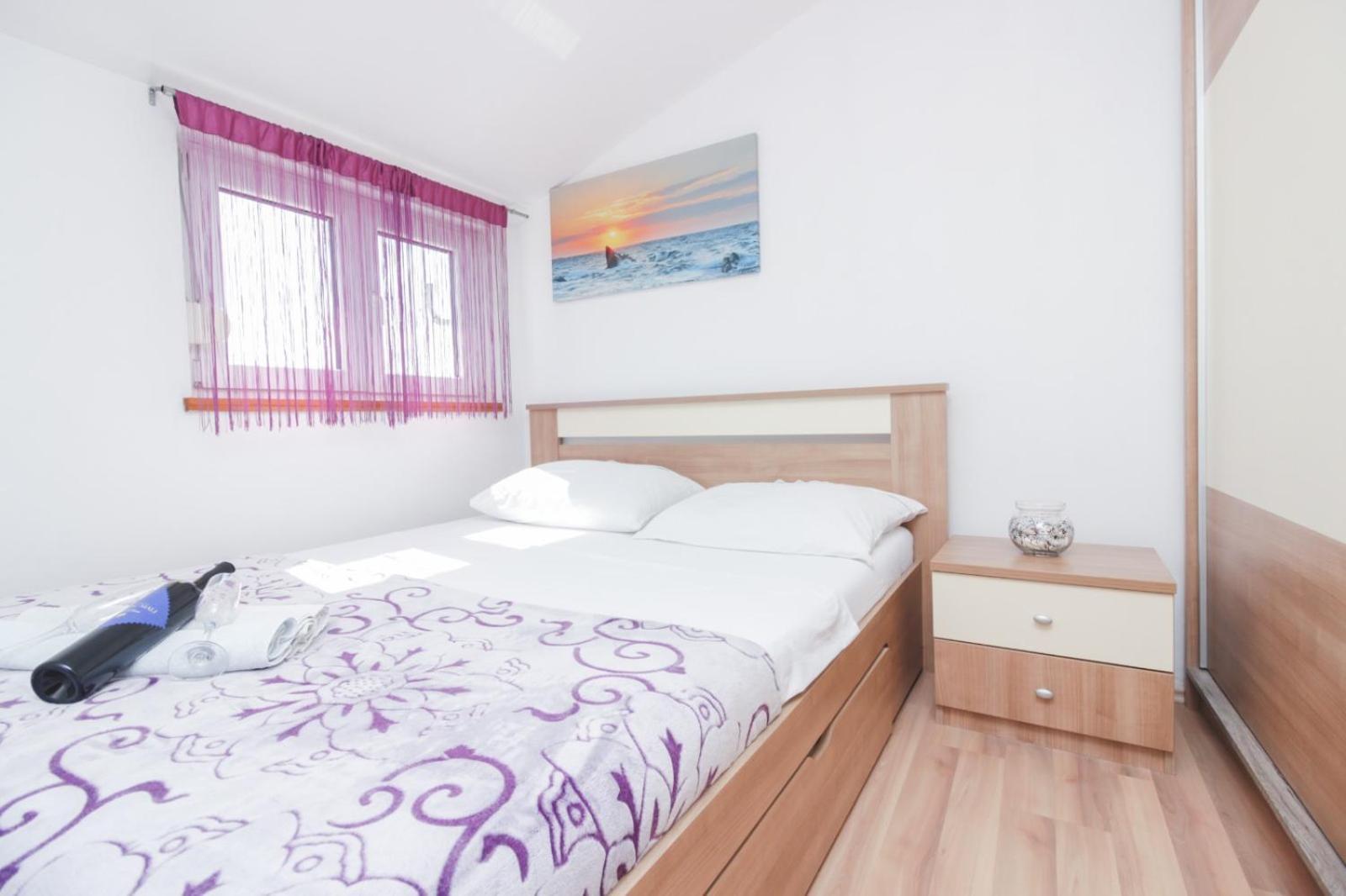 Apartman Lara Zara Esterno foto